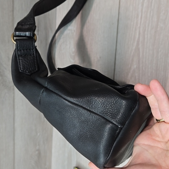 Fossil Leather Y2K Shoulder Hobo Bag - Picture 10 of 14